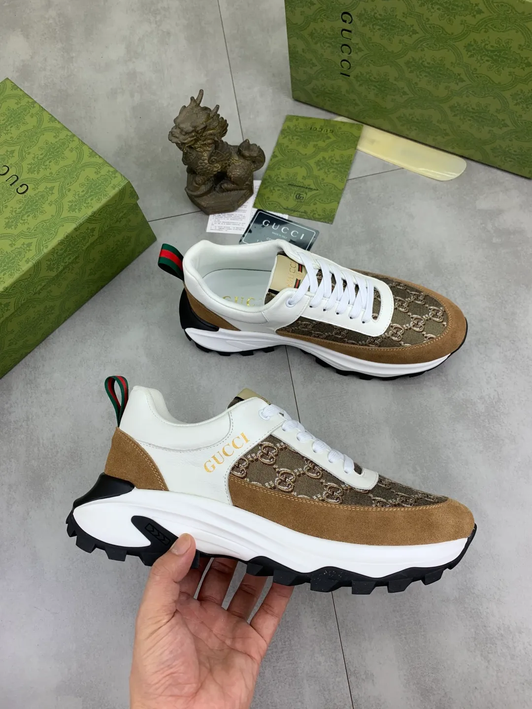 Men's shoes 💰P440💰[New model] (GUCCI) official website's latest 🎁🎁casual and fashionable men's shoes👟, hot style💥 style is simple and elegant, exclusive for trendy men. Unique official website's latest brand double G element 👑Gucci original style Decoration, fashionable and generous, made of original frosted calfskin ✅ fully imported first-layer pigskin lining, the official website specifies wear-resistant, lightweight original rubber casual outsole, classic model taken in real life 🎬38-44 (customized for 45) 4️⃣ colors available
